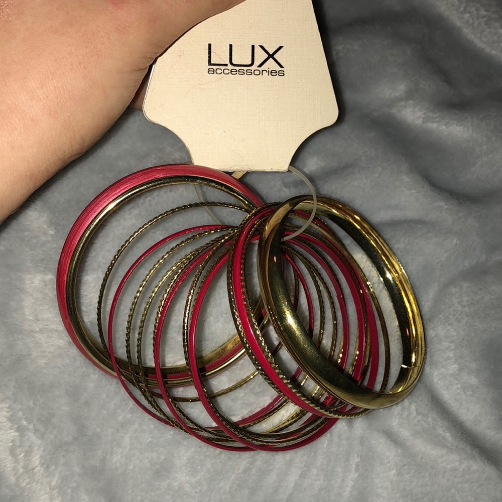 Costume jewelry - bracelets